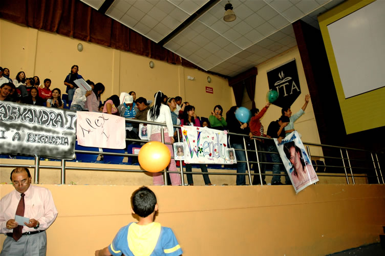 SE&Ntilde;ORITA NOVATO UNIVERSIDAD TECNICA DE AMBATO 2009